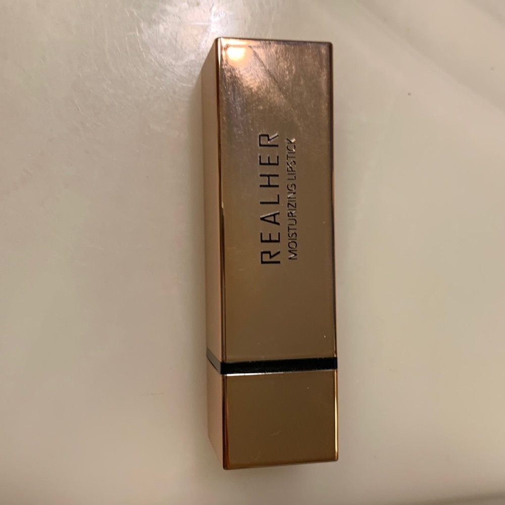 Realher Moisturizing Lipstick